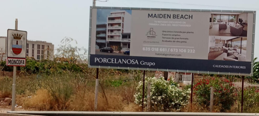 Tanca 8x3 - Maiden Beach